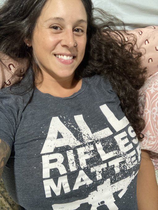 Titty Tuesdays are always good days 😻  Have a wonderful day, y&rsquo;all!   ❤️♻️👀 https://t.co/OfNkbCkfdJ