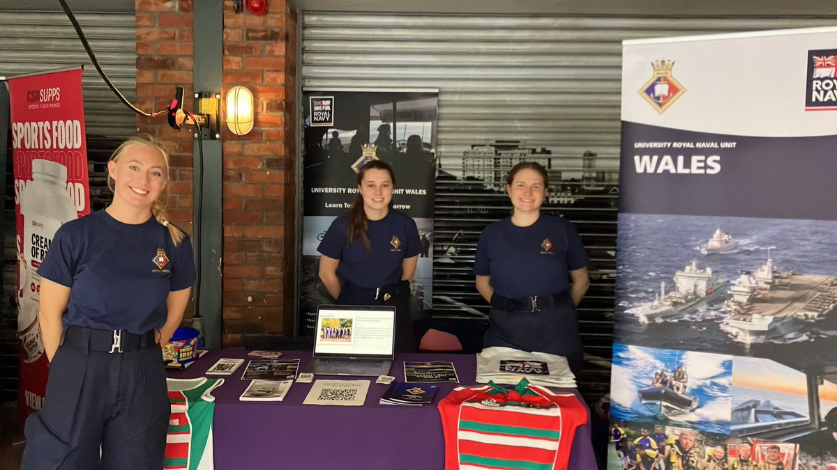 Attending the freshers fair for @cardiffuni ? Interested in other experiences and exploring your horizons while at Uni? Check out our team and talk to them about URNU Wales.