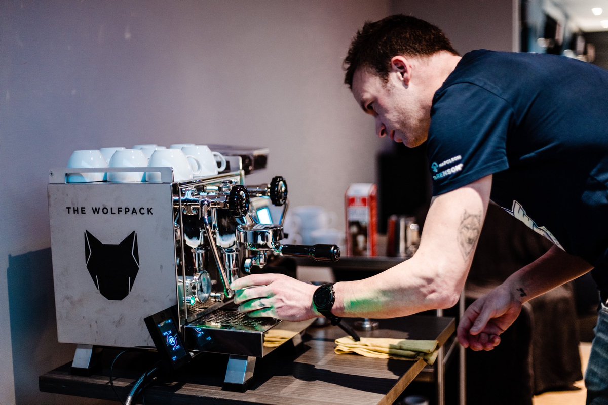 Ready to enjoy a delicious coffee just because it’s a day ending in Y 😁 @rocketespresso #RocketPeople Photo: @BeelWout