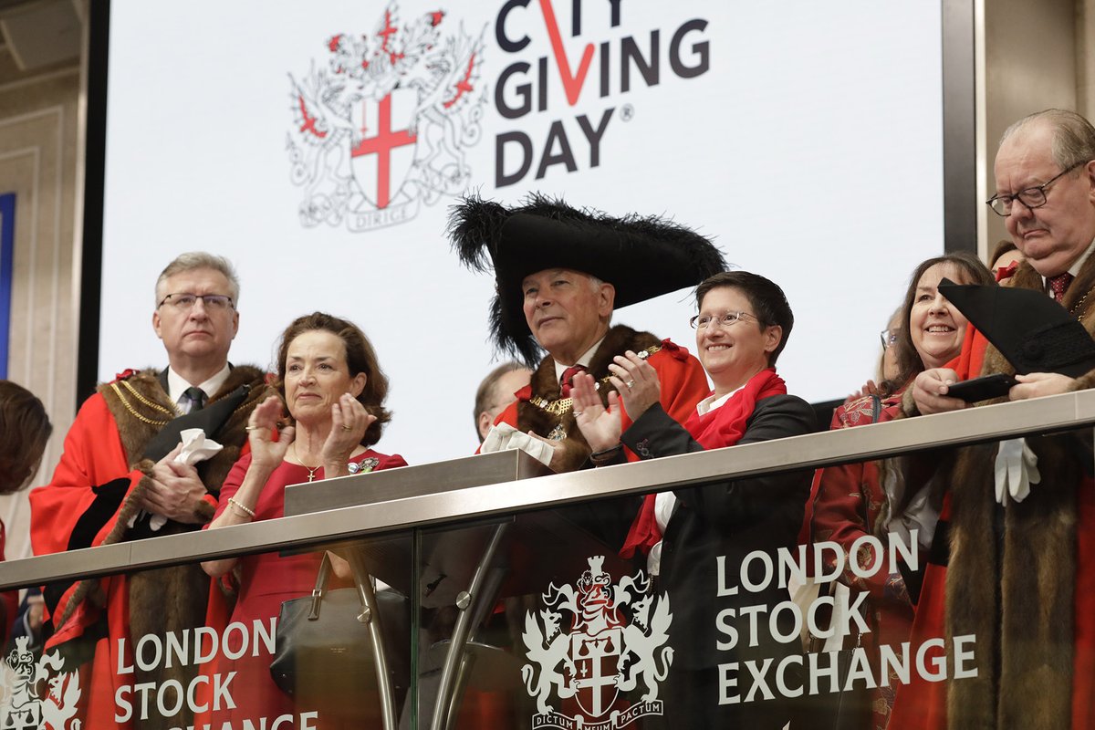 The @lseplc today welcomed The Lord Mayor and Lady Mayoress, as well as the Sheriffs and some of the City’s Aldermen, for the Market Open Ceremony to kick start the City Giving Day 2023 celebrations. 
Find out more: lseg.group/3RS2Mcr

#CityGivingDay2023 #MarketOpen