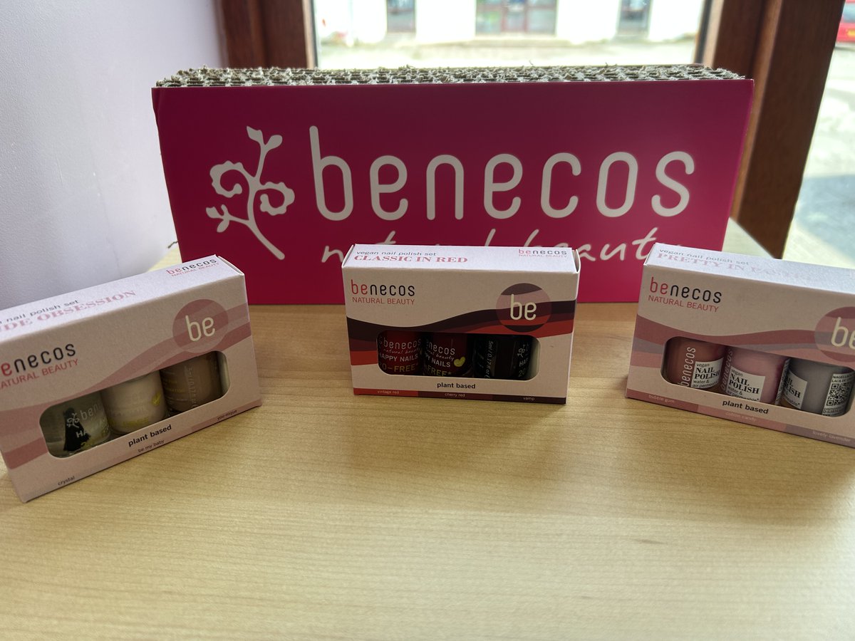 Which one of our brand-new nail sets are you getting?! 

Available in:
Nude Obsession
Classic in Red
Pretty in Pastel

benecos.uk