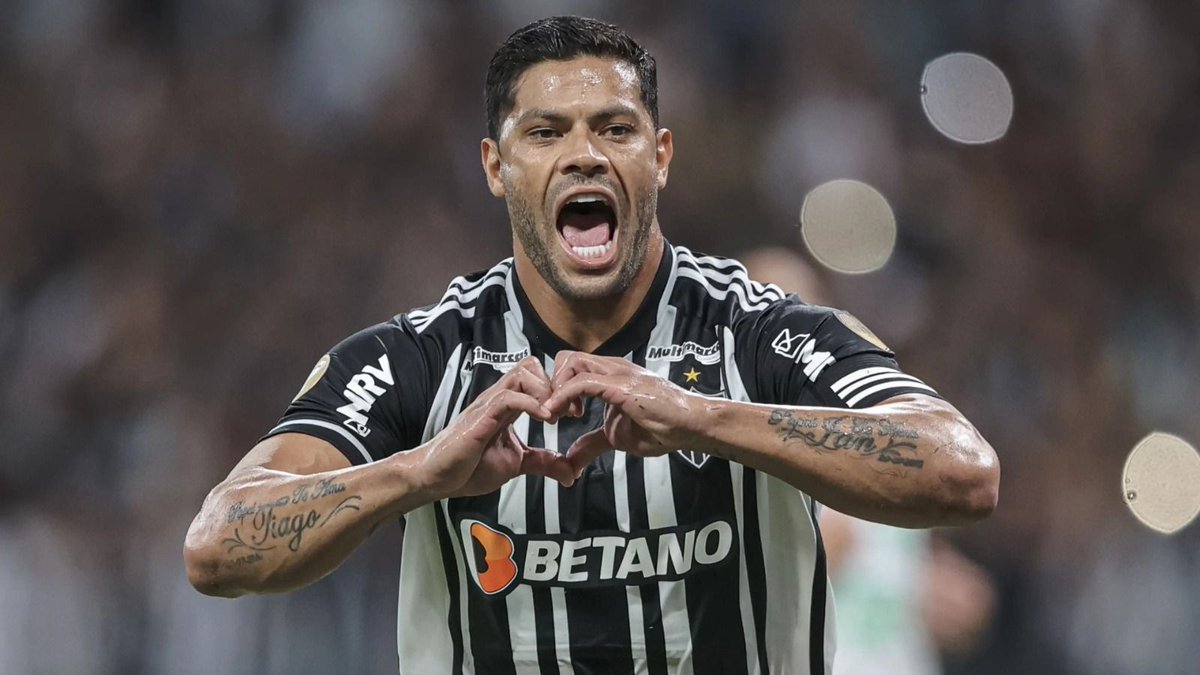 Este rapaz está sempre entre os mais escalados do Cartola

Pra quem curte, o futebol vai bem além das arquibancadas. Já pensou trabalhar com Scout, Gestão, Comunicação... no Futebol?

Então pega meu cupom no Futebol Interativo!
👉 wa.link/fnft0w