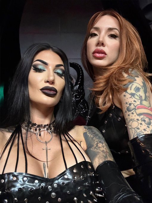 Rachel Rampage’s pics and videos