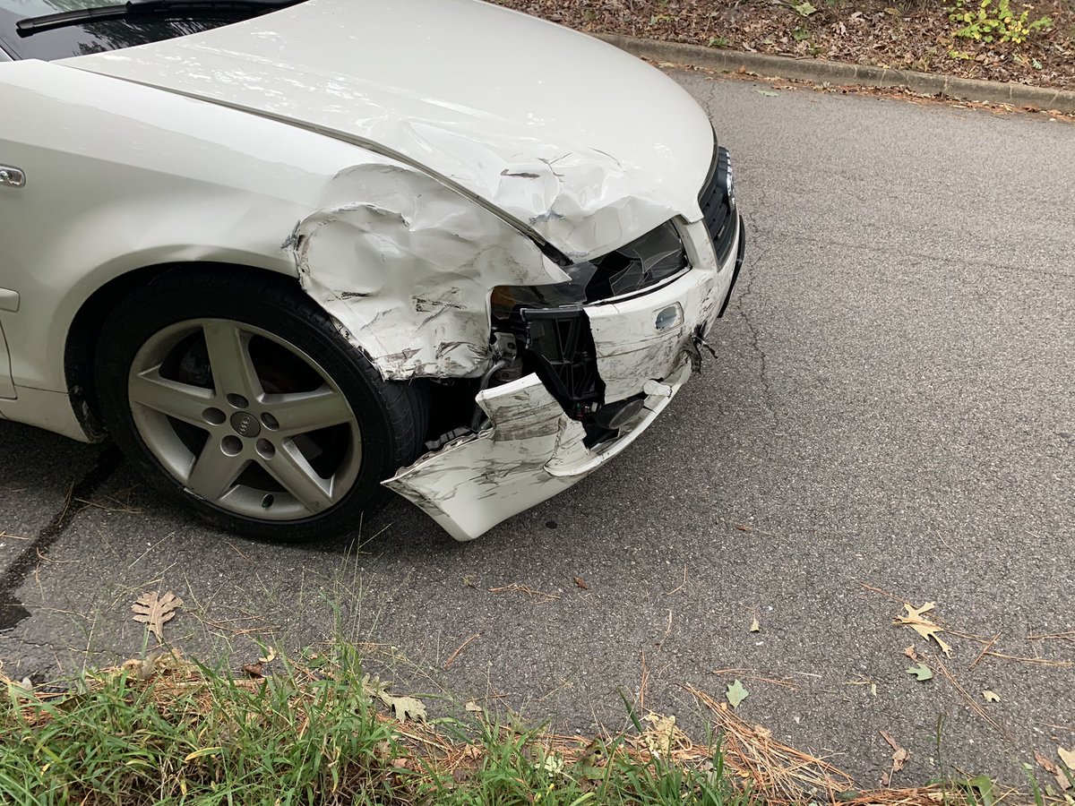 Officers are investigating a two vehicle crash at Bailey Bridge and Hollyview involving a police vehicle. The driver of the Audi was charged with failure to yield to an emergency vehicle. <a href="/CCPDVa/">Chesterfield Police</a> <a href="/8NEWS/">8News WRIC Richmond</a> <a href="/NBC12/">NBC12 is now 12 On Your Side</a> <a href="/CBS6/">WTVR CBS 6 Richmond</a>