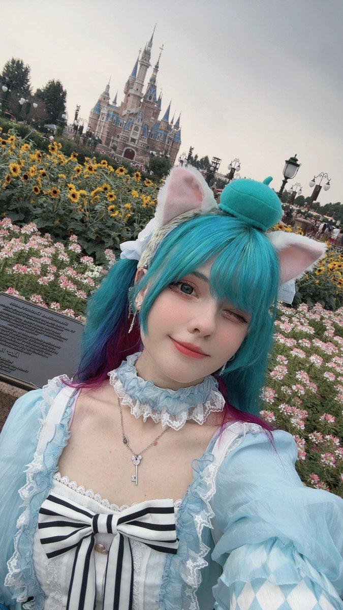上海ディズニーランド🥺 https://t.co/7FPd0uOfmP