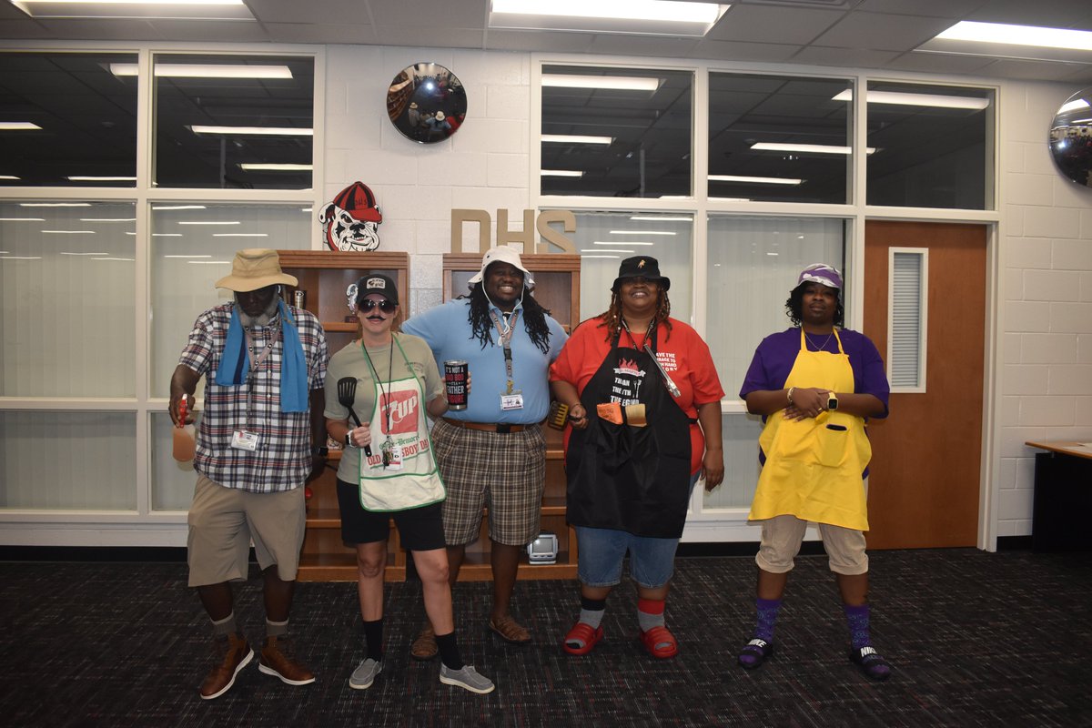 Dutchtown High School tweet media