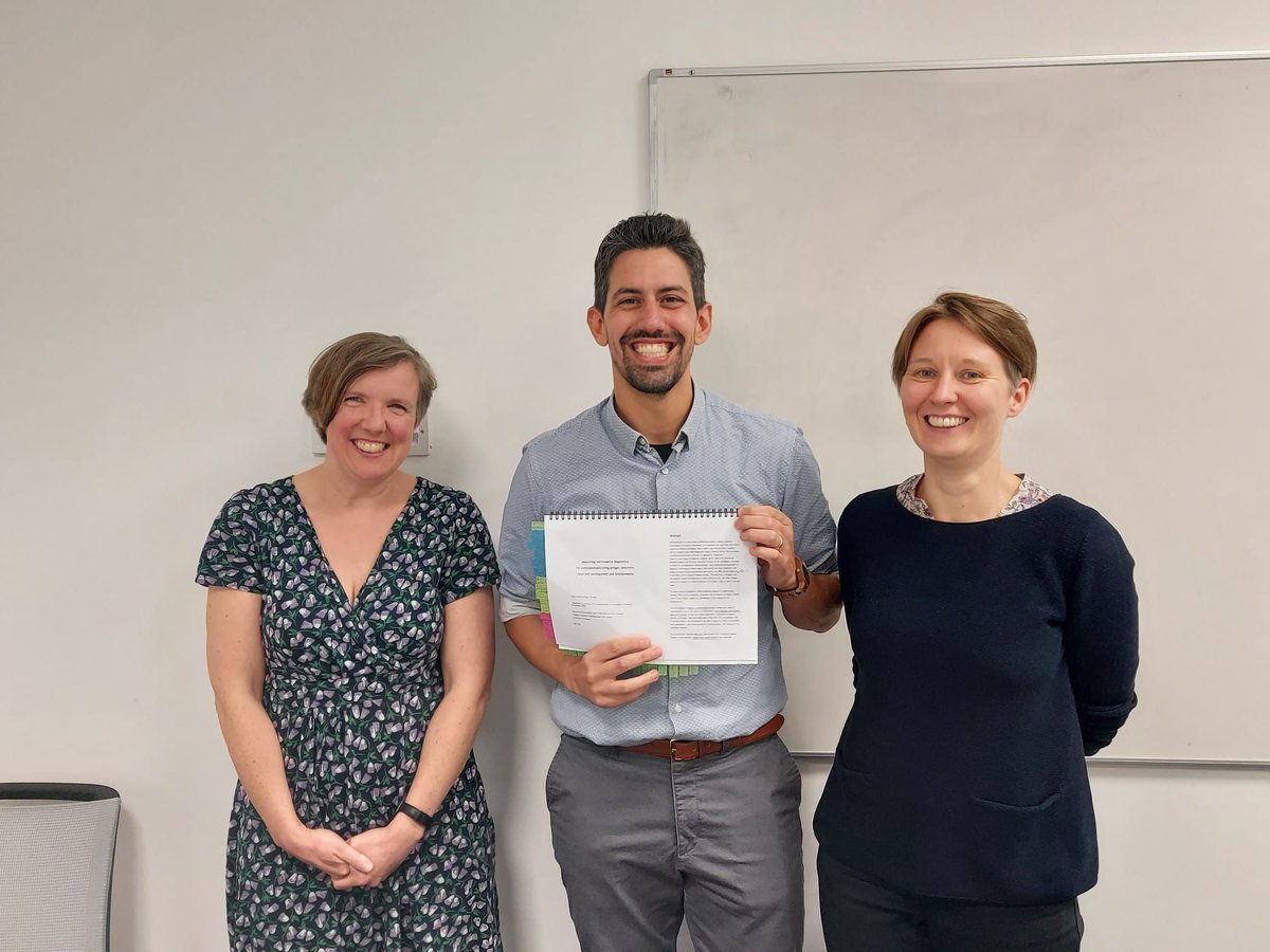 UofGSBOHVM's tweet photo. Huge congratulations to Elias Kabbas-Piñango for passing his VIVA exam yesterday @eliaskabpin 🎉

"Improving non-invasive diagnostics for schistosomiasis using antigen detection: rapid test development and interpretation"

Also thanks to Examiners Martha Betson &amp; Jo Halliday. https://t.co/xpmRQcEpaQ