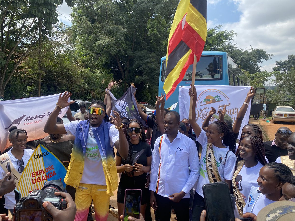 MTWAUganda's tweet image. Back on the road with enthusiastic &amp;amp; energized Ugandans ready to bring you the best from #BunyoroRegion #WorldTourismDay23  with @pallasomusic @SpiceDianaUg @misstourismUga @ExploreUganda @mugarra #GololaMoses @Irenentale &amp;amp; many more! Uganda 🇺🇬, truly The Pearl of Africa!