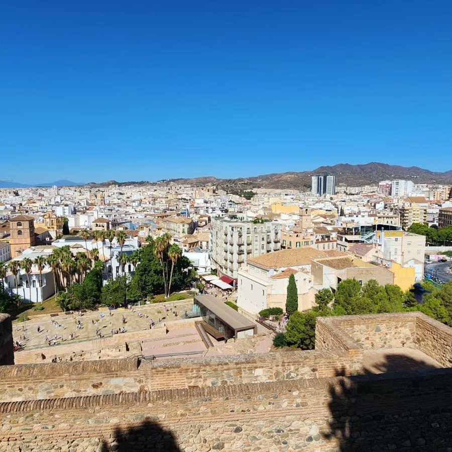 BilalIsmailZA's tweet image. ✈️🇪🇸 Alhamdulillah! A beautiful trip to Spain where many are experiencing a Guided History Tour by myself and will be exploring the rich treasures of Islamic Spain, a civilization that changed the course of human history, Subhanallah ✨ 
#spain #alkautharinstitute #knowledgehive