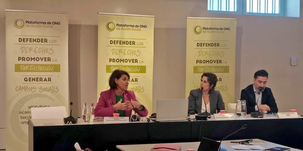 PlataformadeONG's tweet photo. @TercerSectorCLM @pvoluntariado @EAPNes @MarisaGomezCres "Creamos lo que creemos" Así inicia @MarisaGomezCres, nuestra directora, su intervención para poner en valor el #IVPETSAS y a las entidades sociales que han aportado su contribución para la sostenibilidad del #PlanEstratégico y de todo el #TercerSectorSocial 🤗 https://t.co/LCVaRAoP7v