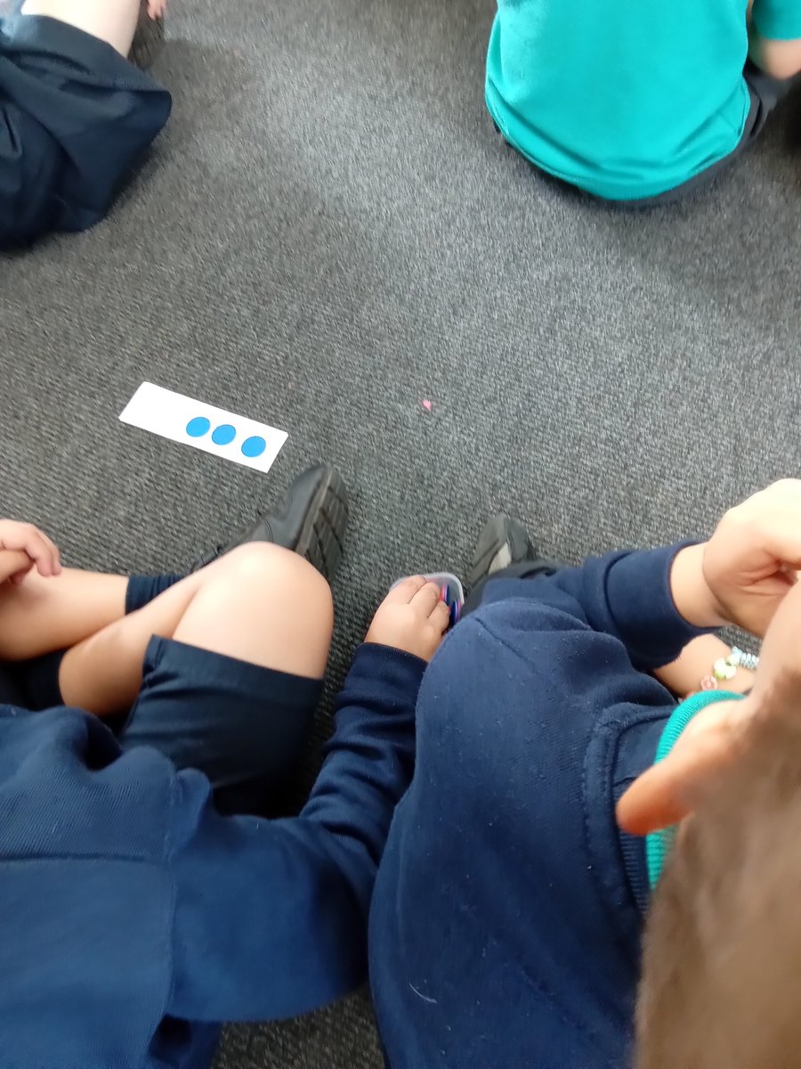 BoughtonHeath's tweet image. Reception numeracy #5frame#howmany?