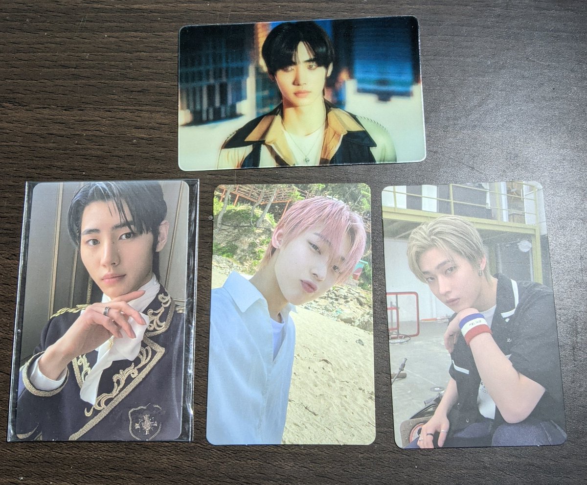 sunooprincee's tweet photo. Wts wts!! 
Offer aja ya 

Pc sunghoon lenti 
Pc sunoo selca ody
Pc sunghoon selca up
Pc sunoo down

✔️inc packing
✔️bisa 🍊
✔️dom jatim
📍jatim https://t.co/m7Q5D6jwYm