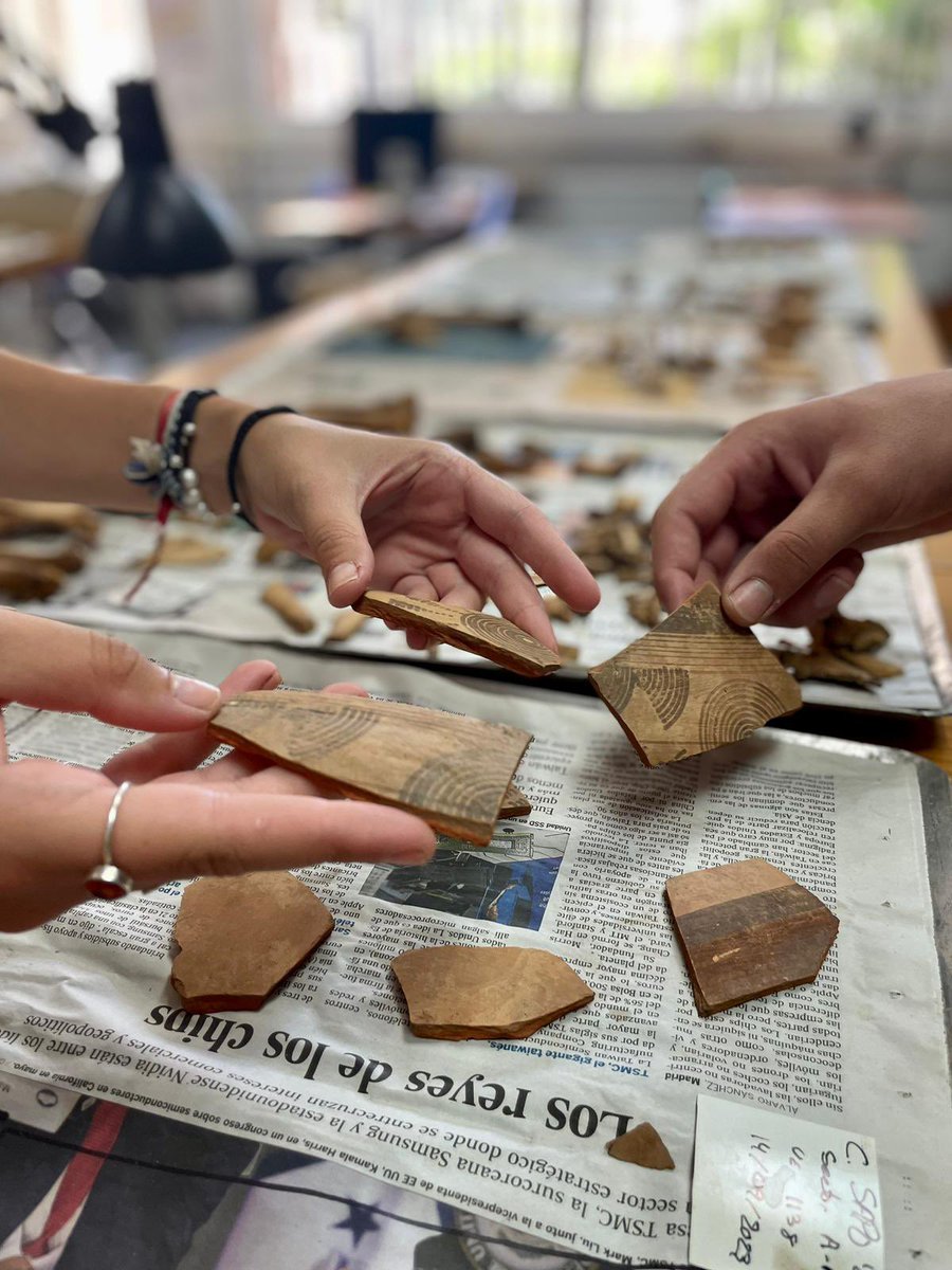 ArqueologiaUV's tweet photo. 🔍La intervenció ha estat enmarcada dins del programa anual d’excavacions del @muprevalencia i del projecte de la @generalitat #Ritcontext (“Deep in caves: ritualidad ibérica en contexto”) https://t.co/GMNsZFXitp