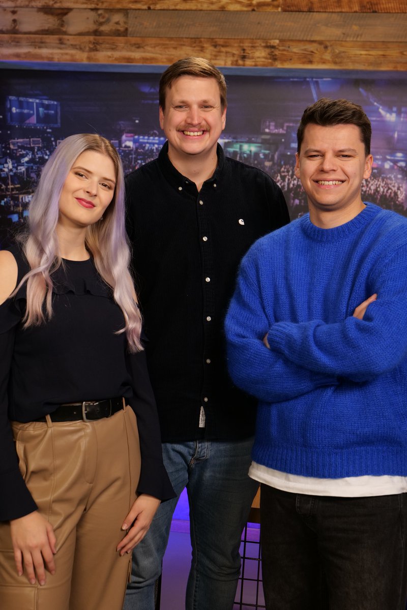 Heute 22:55 Uhr beim #eFernsehen, unserer
<a href="/EsportsDotCom/">esports.com | Gaming & Esport</a> Gaming Late Night:   

🎮 So gut ist #EASportsFC 
🎮 Wie Saudi Arabien den Esport kauft (mit <a href="/RLewisReports/">Richard Lewis</a>)
🎮 Cyberpunk - Rettet ein DLC das Spiel?
🎮 Esport als Betriebssport

<a href="/HerfurtnerL/">Lea Herfurtner</a> I <a href="/paulomuc/">Paul Luca Fischer</a> I <a href="/retakehauke/">Hauke van Göns</a>