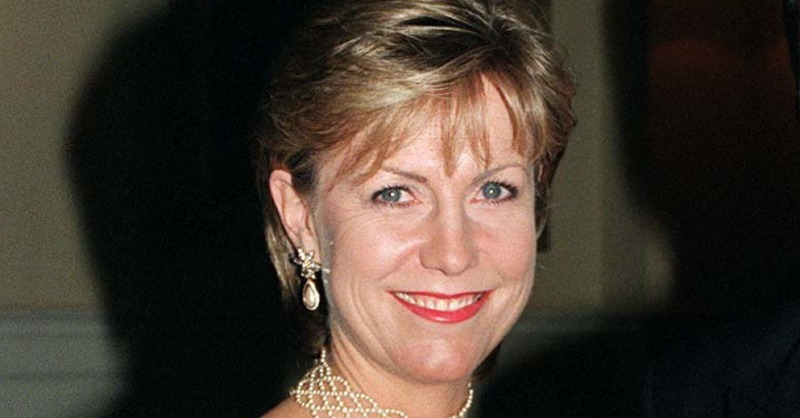 SkyNews's tweet photo. Journalist and newsreader Jill Dando was murdered 24 years ago, her murder remains unsolved.
But a documentary being released today hopes to shed new light on the case.
Her brother, Nigel Dando, told Sky News his theory of who could be behind his sister's murder.
Read more👇