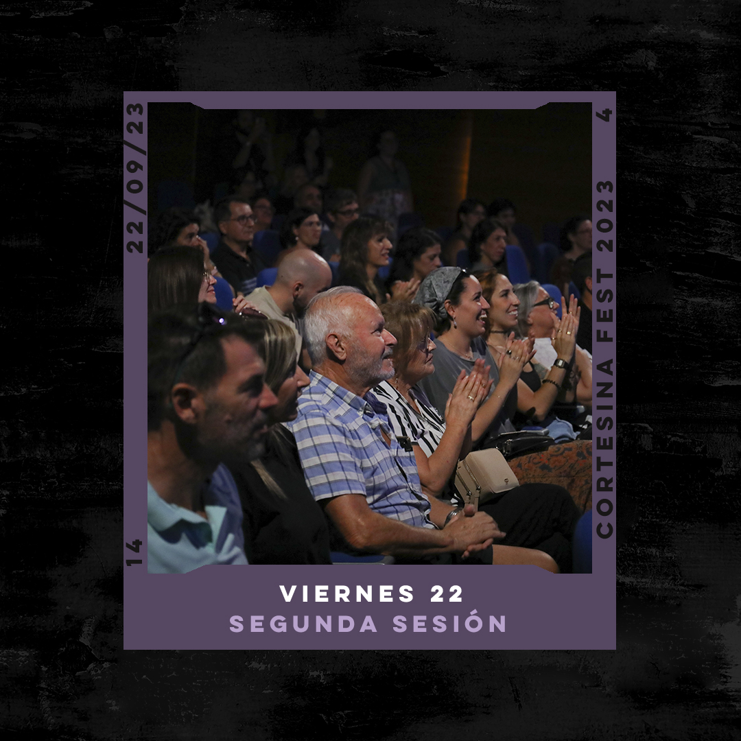 CortesinaFest's tweet photo. ¡Menudo segundo día de festival! Y es que de aquí salió, muy muy reñido, el premio del público. Lo pasamos genial, un público maravilloso y un montón de invitados parlanchines. ¿Qué más se puede pedir?
#cortesinafest #alicante #festival #cortometrajes #cine https://t.co/TX8anfBgFn
