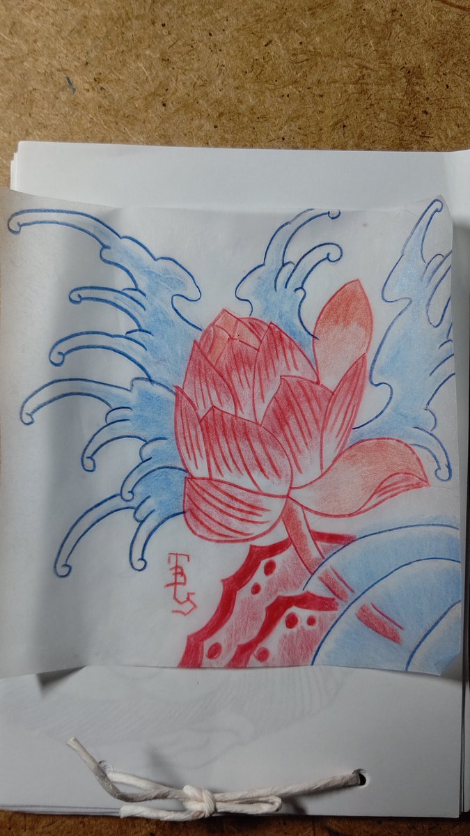 TBY_you's tweet photo. 赤鉛筆
お絵描き
#蓮 波🌊岩🪨
おまけ
#チェーン

#赤鉛筆画
#アナログイラスト
#タトゥーデザイン
#レタリングデザイン
#タトゥースタジオ
#タトゥー
#毎日営業中
#予約受付中

#traditionaltattoodesign
#japanesetattoodesign
#tattoodesign
#drawing
#Sketching https://t.co/C6j4bw1pHl