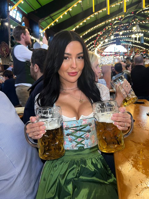 Have a beer with me? https://t.co/IMQk4aGNZs