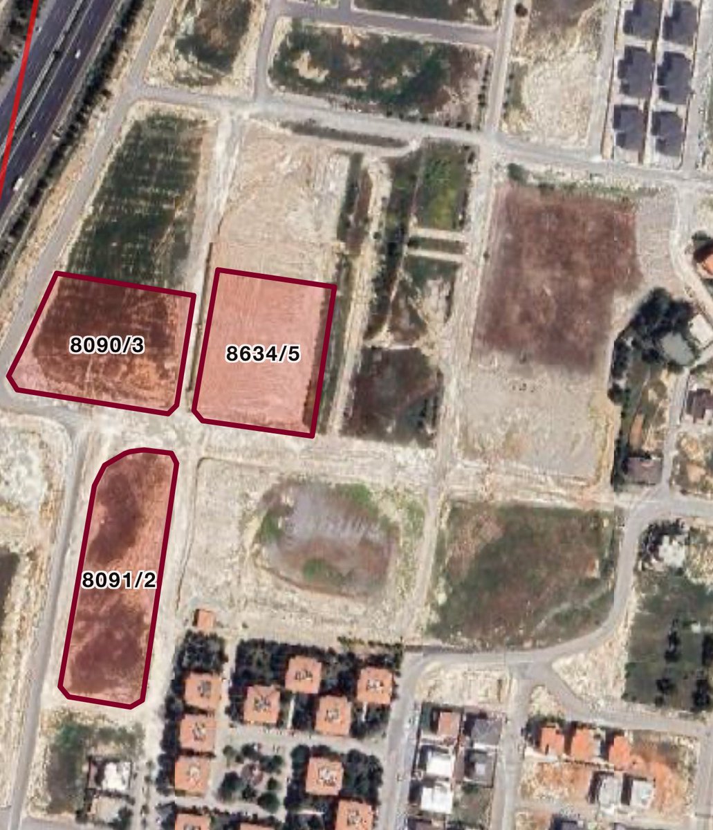 GAZİANTEPSPOR Tesisleri❗️

Bu büyük miktarlı satışlar, geçmişte kulübe neden sahip çıkılmadığı konusunda kafaları karıştırıyor!

Bir ay önce 2 arsa yaklaşık 
120 Milyon TL’ye satıldı !

Şimdi de 3 arsa için ihale yapılıyor. 
Aynı fiyattan satılsa yaklaşık 350 MİLYON TL demektir.