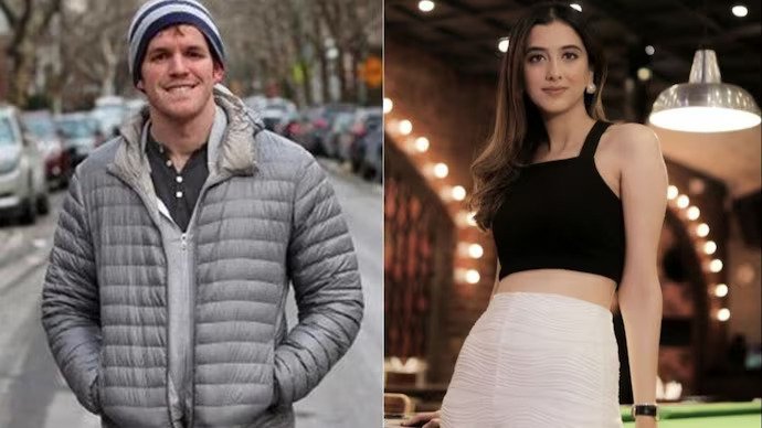 business_today's tweet photo. Brandon Stanton, the founder of Humans of New York (HoNY), has taken a veiled jibe at Mumbai-based digital storytelling platform Humans of Bombay (HoB). | #HumansofNewYork #HumansofBombay #BrandonStanton #KarishmaMehta |
✍️- @MehakAgarwal15
https://t.co/aMRgX4vRGT https://t.co/W9TkbOXWQZ
