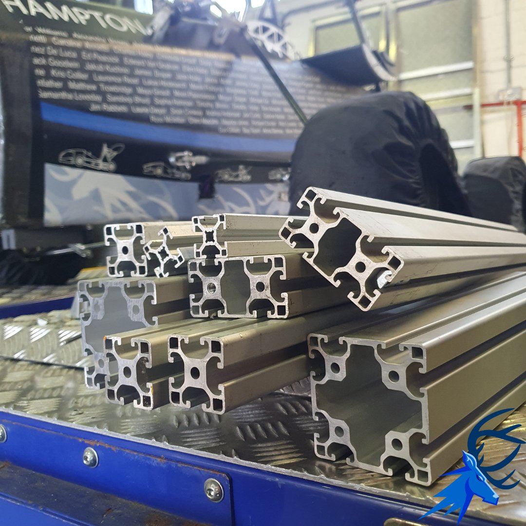 SUFST's tweet photo. 🔩Revving up with @Norelem's finest! From motorsport passion to engineering precision, we're fuelled by the support of Norelem Academy and the expertise of norelem Normelemente GmbH & Co. KG🏁🛠️Thank you Norelem for your support and quality products! #Norelem #FormulaStudent https://t.co/9comGN0Dk9