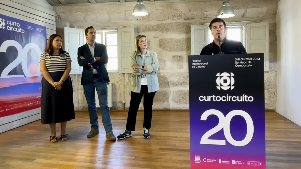 FCurtocircuito's tweet photo. 🔈 Comezamos a rolda de prensa de presentación de #curtocircuito2023!
👉🏽 @MiriamFLouzao - #JacoboSutil - @naticouceiro - @peladelalamo
🏷️@CCultura https://t.co/jw7ieZfJCv