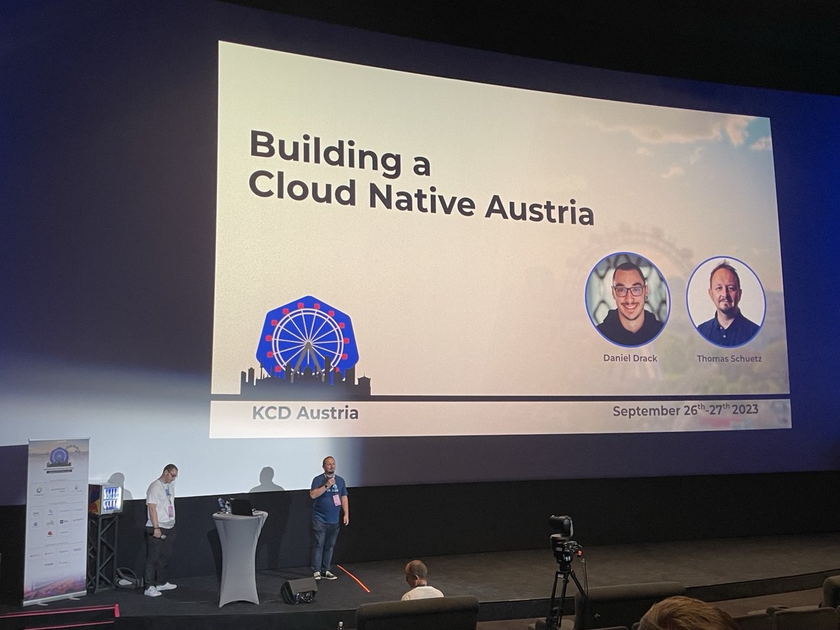 WhizUs_'s tweet image. Spannender Talk zum Thema &apos;Building a Cloud Native Austria&apos; unseres Kollegen Thomas Schütz mit Daniel Drack

#KCDAustria #KCD