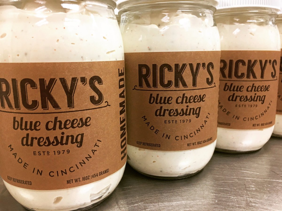 bridgetownfiner's tweet photo. If you’re a #BlueCheeseDressing lover, this one is definitely for you! #BridgetownFinerMeats #RickysBlueCheeseDressing #WeveGotTheGoodStuff 513-574-3100 @bridgetownfiner https://t.co/0oshfExSQm