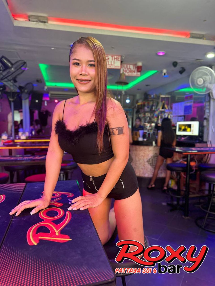 roxy_bar_soi6's tweet photo. So many good things to come !!😍😍😍
See you at Roxy bar Soi 6 
3PM till Late !!! https://t.co/hxg98JWU0H