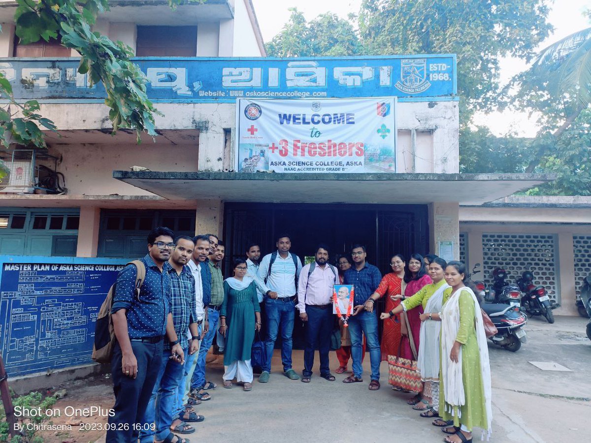 the_osla's tweet photo. Day 22 of symbolic protest in demand of revision of GP to 5400/-.
Our HCM @Naveen_Odisha sir is requested hear our plea and fulfill our legitimate demand. @MoSarkar5T @manasrmangaraj @pranabpdas @PradeepJenaIAS @SecyChief @DHE_Odisha @aravind_od_ias @AtanuMLA @BKArukha https://t.co/sUtHY4BFCd