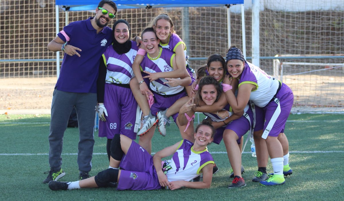 Dejoveneslega's tweet photo. 📢Chicas de Leganés!
🏉UNIROS A MONSTERS🦖
El Club de Fútbol Americano Femenino Leganés Monsters busca jugadoras 🤗
Si tienes 16 años o más y quieres probar esta modalidad llamada #FlagFootball no lo dudes y ven a probar sin compromiso.
Apúntate! ⬇️
https://t.co/AHZi3rmCFF https://t.co/WqA5Aqj1dT