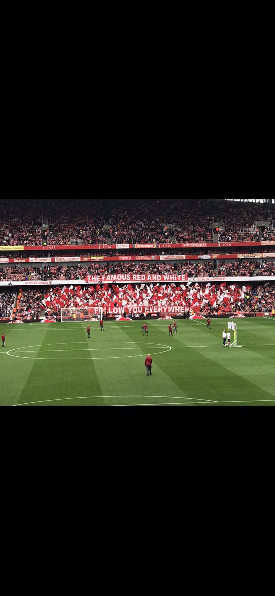 tommylowry's tweet image. Now is the time to get behind the team. Expectations are going to be higher this year but champions league midweek will take some getting used to. We go again🔴⚪️