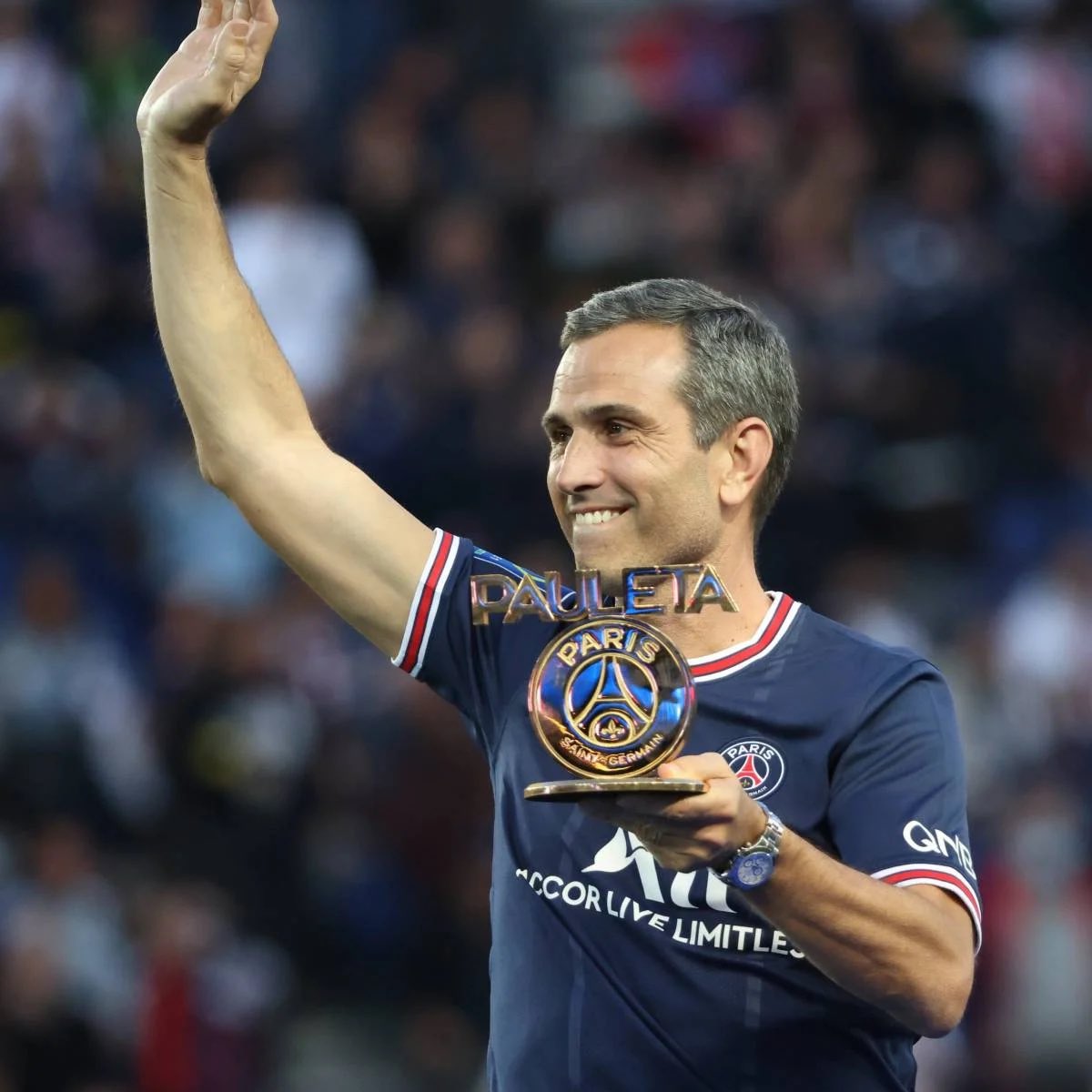🚨🚨🎙️ Pauleta sur le PSG 23/24 🔴🔵 : 

🗣️ « Je suis très content de voir enfin un entraîneur au PSG qui affirme que l'équipe est plus importante que n'importe quel joueur. C'est quelque chose qui me plaît énormément. C'est le premier entraîneur que je vois à Paris depuis