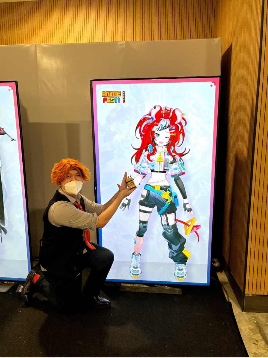 Shanecosplays tweet media