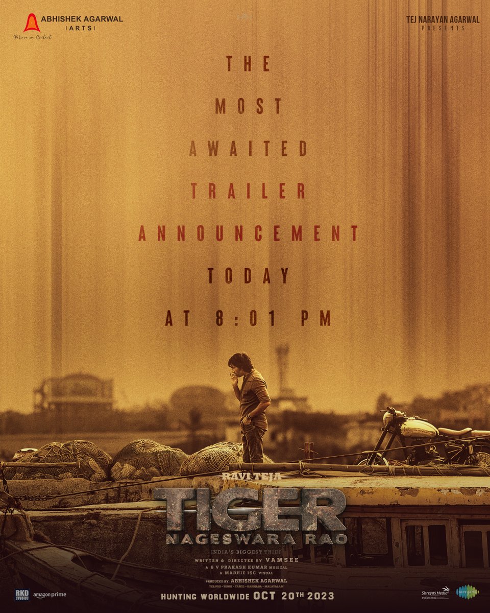 DirVamsee's tweet photo. Puli Vetaku Vasthundaadu 🐅

#TigerNageswaraRao 🥷 
TRAILER Announcement Today at 8.01 Pm 🔥

@RaviTeja_offl @AbhishekOfficl @gvprakash @AAArtsOfficial https://t.co/qupabWjnKk