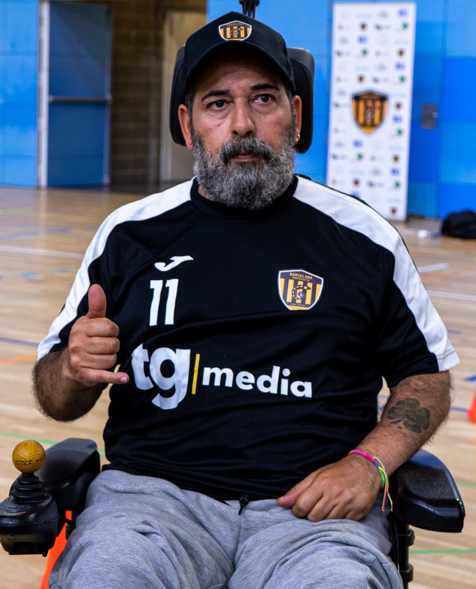 Vamossss que el 11 de noviembre empieza la liga ,de Powerchair fútbol. Lo que es lo mismo que fútbol en silla de ruedas eléctrica. Con mi equipo el Barcelonapowerchairfc 👩‍🦼💪❤️