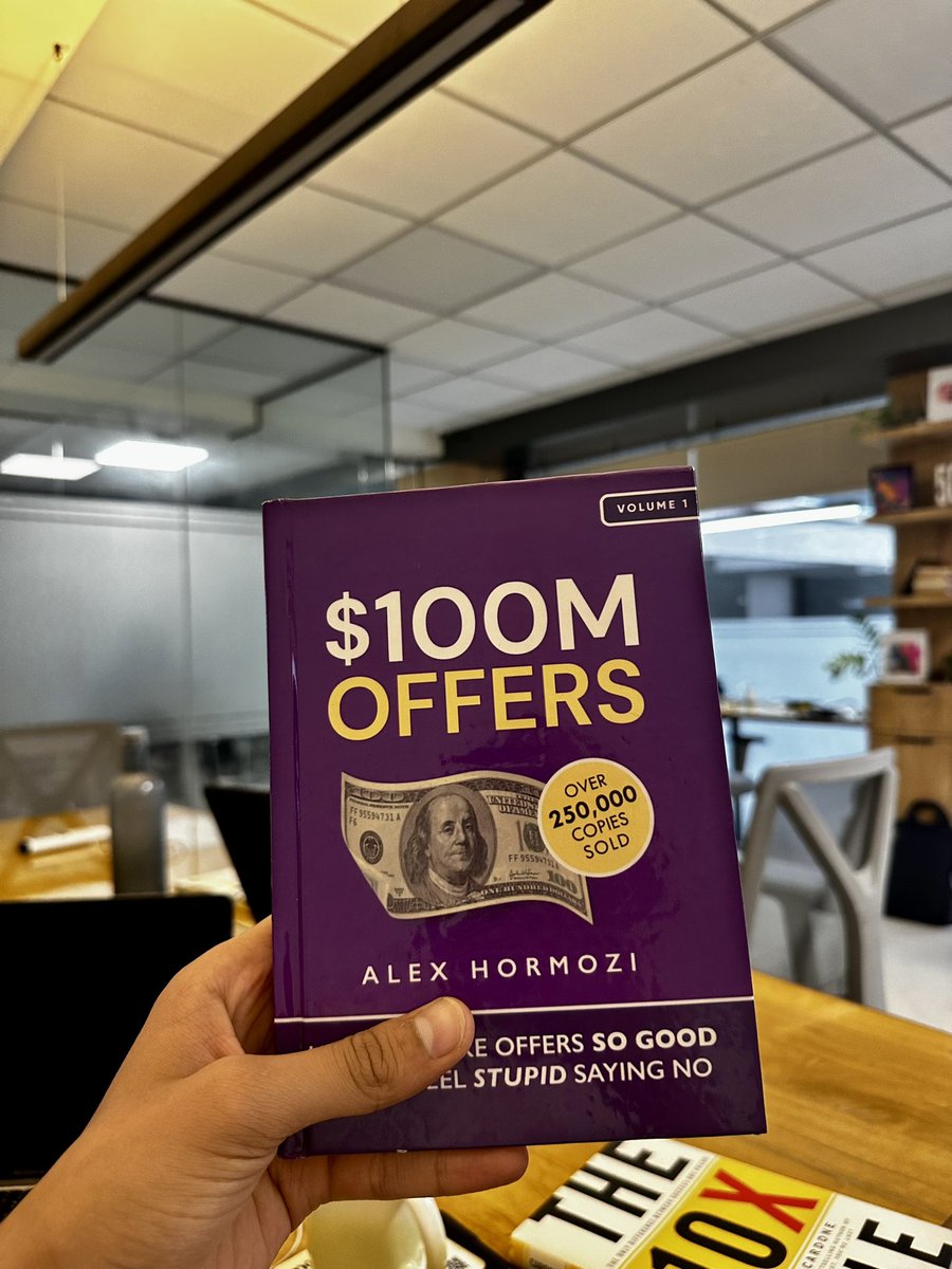 thepulkit7's tweet photo. One lesson I’ve learned and won’t forget for my next venture is the importance of having a Grand Slam Offer! 

🌟 Reading '$100M Offers' by @AlexHormozi has been a game-changer, shedding light on crafting offers that truly resonate and drive success. https://t.co/5Op69nfQsI