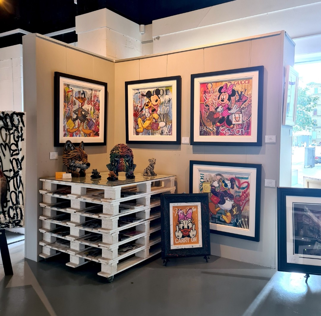 generation_art's tweet photo. Introducing a vibrant and stylish new collection of Original Mixed Media Artworks by Leading Image Designs Artist - Gary McNamara.
All Available Online
#art #mixedmediaartwork #garymcnamara #stencilart #graphicart #collageartist #love #instagood #fashion #designerbrands #disney https://t.co/elzwjFZGtS