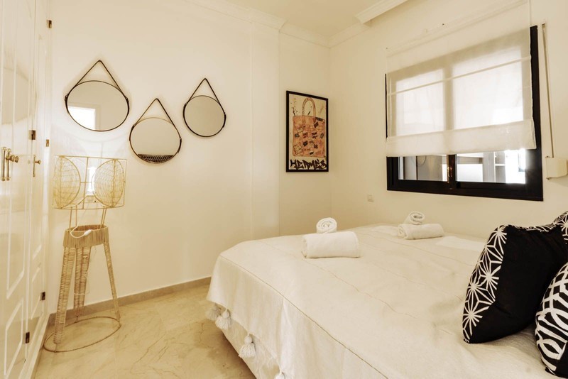 enjoy_prop's tweet photo. BEAUTIFUL 2 BEDS APARTMENT WITH SPECTACULAR SEA VIEWS!! – MANILVA, COSTA DEL SOL!!
€249.000
https://t.co/E8aAfiFUJG
#investmentopportunities #invest #realestates#spain #costadelsol #estepona #marbella#alquiler #venta #vivienda #casa #piso#golfer #sun #familytime #investing https://t.co/aiaxLnT2m1