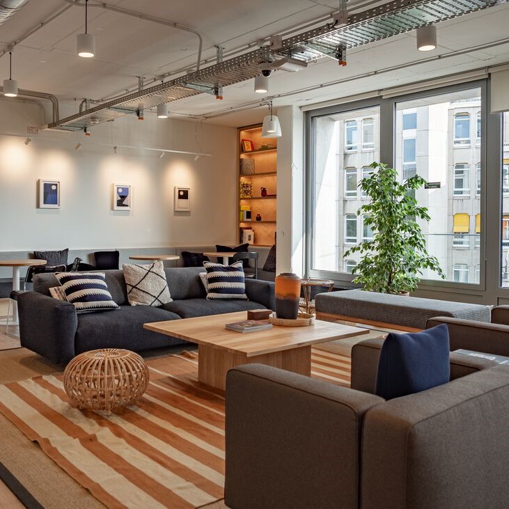 Exelot's tweet image. ✨ Step inside our dynamic Germany office, where creativity knows no bounds and every idea finds its stage. #GermanyOfficeVibes #WorkspaceExcellence #hightechoffice