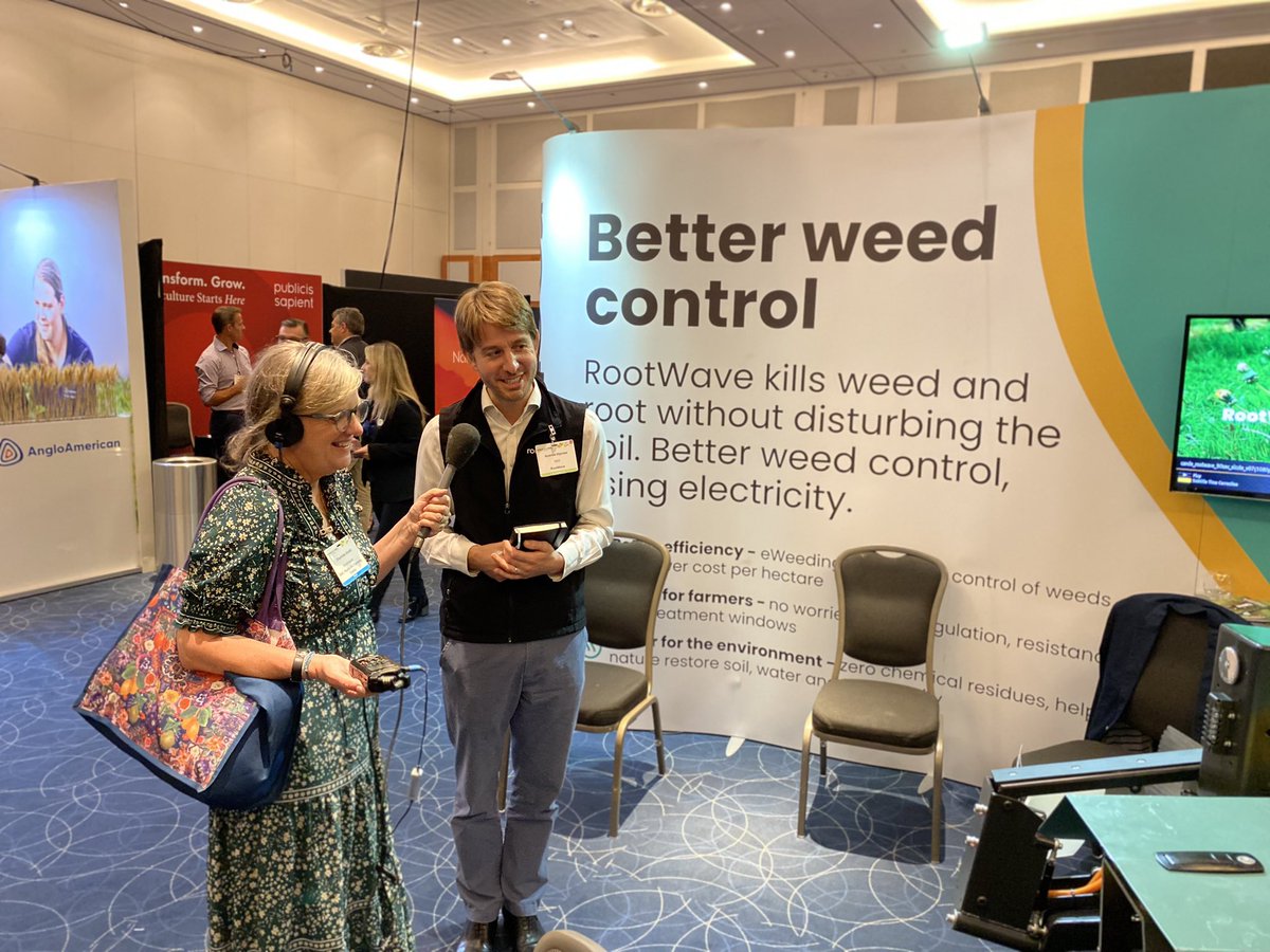 RootWave's tweet photo. Great morning at @WorldAgriTech talking chemical-free electric weed control with @GeorgeFreemanMP, @charlottebsmith and lots of others. #BetterWeedControl #ZeroChemicals https://t.co/OG5EITnuKj