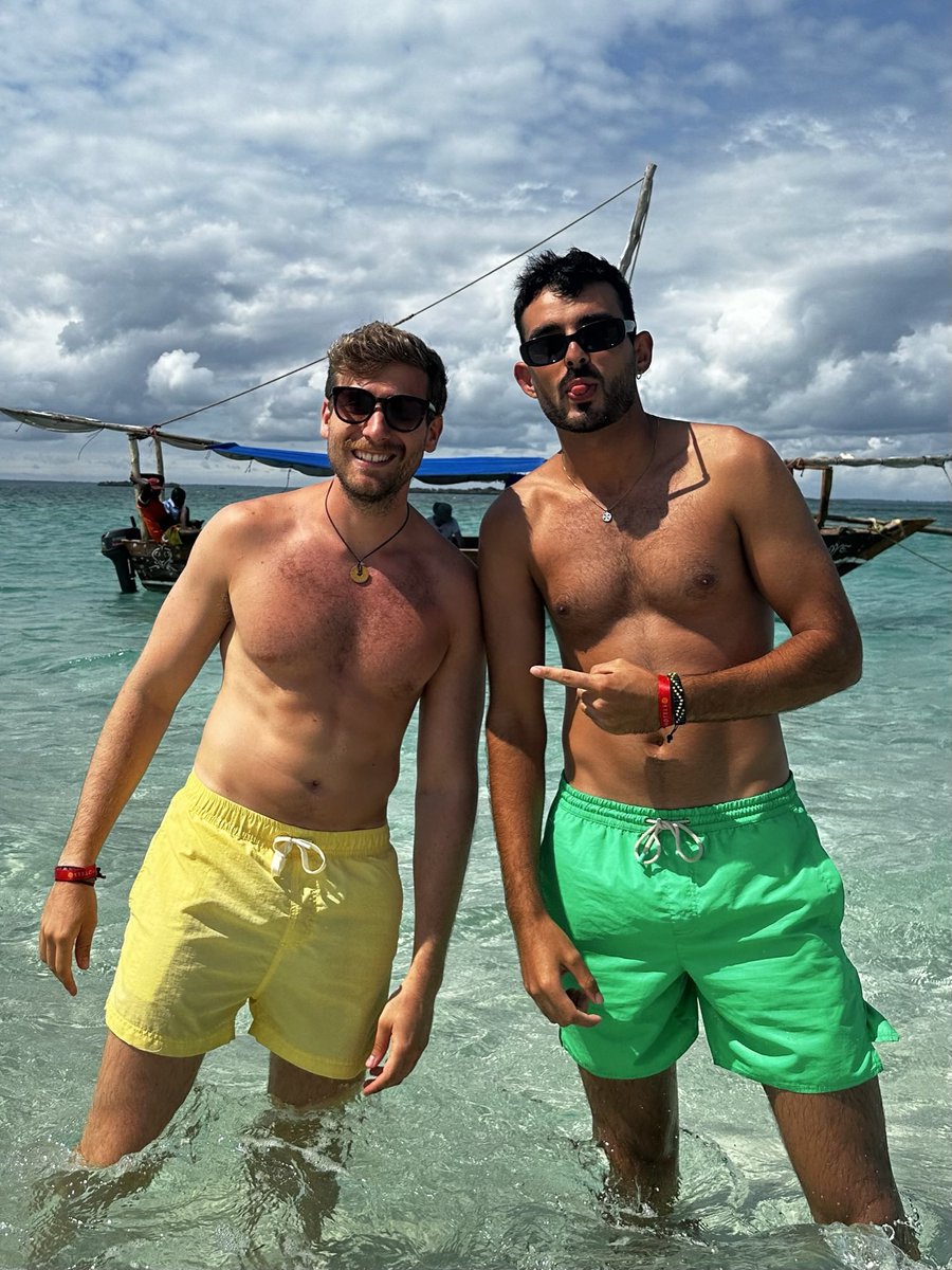 Vmanza6's tweet photo. Descansa en paz amigo. Vuela alto. https://t.co/9gLJXInh0p