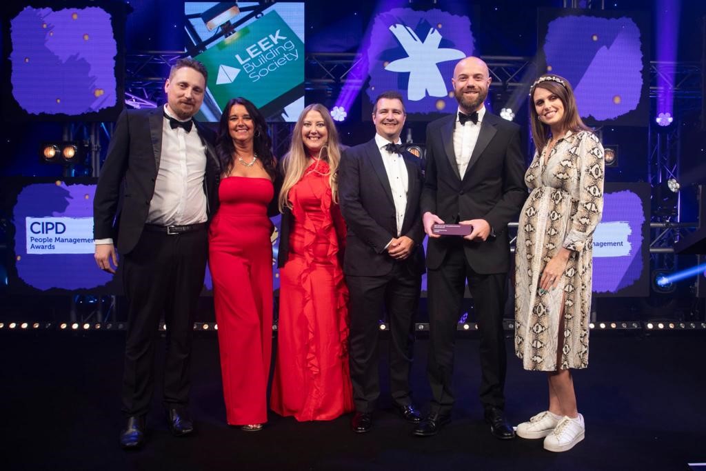 LeekBuildSoc's tweet photo. We’ve been recognised as having the UK’s Best Health and Wellbeing Approach at the 2023 @CIPD Awards, and Highly Commended for our superb culture.
Receiving not one, but two accolades underlines our real commitment to making a positive difference to our staff.
#CIPDAwards https://t.co/BzkNTmpkMq