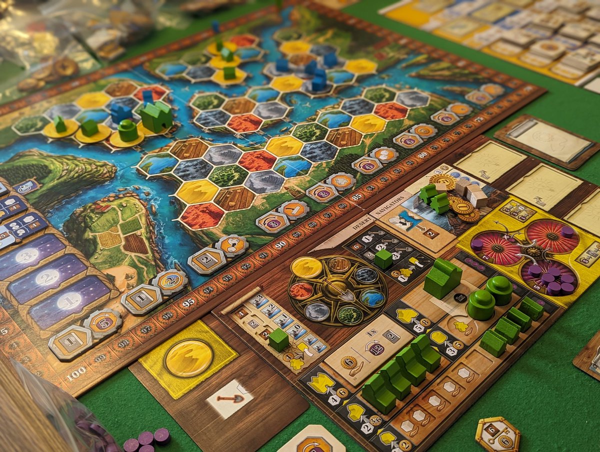 Gregolf's tweet image. My favourite game version 2.0 😍😍😍😍😍 #boardgames