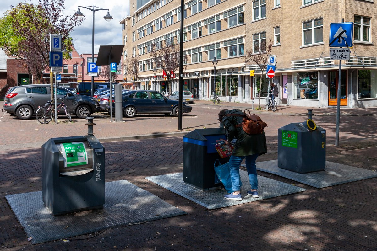 Na de brand bij <a href="/AVRenergy/">AVR energy</a> krijgt de gemeente hulp van afvalpartners N+P Group, Renewi, en Bnext. 👍

Vanaf vandaag rijden onze collega's van <a href="/Stadsbeheer010/">Stadsbeheer010</a> ook de ondergrondse restafvalcontainers weer volgens planning.