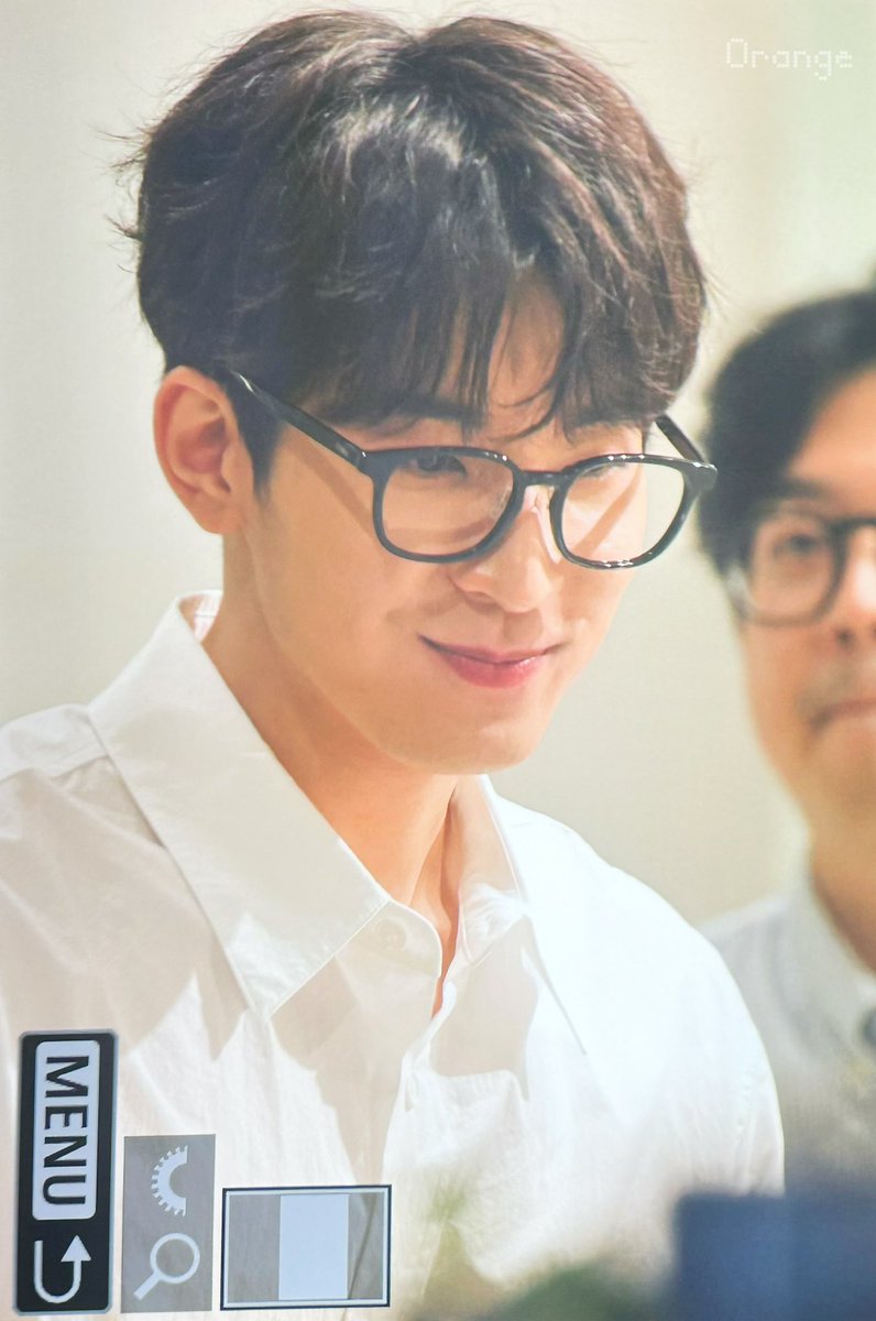 miwon17_'s tweet photo. JEON WONWOO!!!!!!!!!!!😭😭😭 the actor vibe of today's look!!! https://t.co/l2tT8lEPZJ