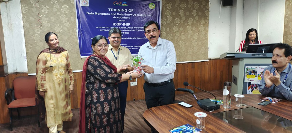 dhs_jammu's tweet photo. One day training prog of Data Managers &amp; DEOs/ Accountant under IDSP held on 26.9.23 at https://t.co/JzUB1f6oNE Gandhinagar Jmmu, chaired by DHSJ Dr.Rajeev K Sharma,org by SSO Jmmu Dr.Harjeet Rai.Dy.Director schemes, MS Gandhinagar attended the prog.
@AmritMahotsav https://t.co/WzrtAUtqi0