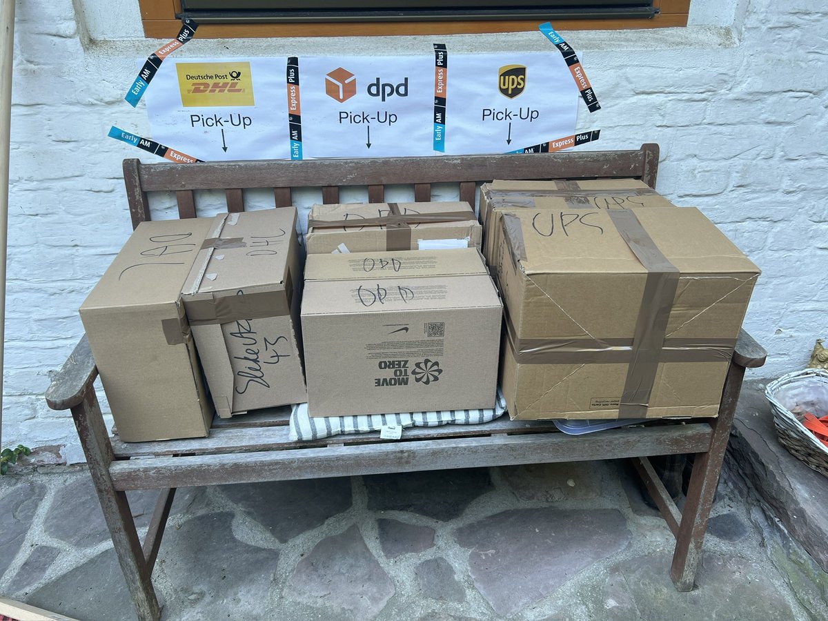 VerFNM's tweet photo. Started 2 Months ago with brick flipping. Best decision in my reselling career @BrickyBrickss https://t.co/dxmroDvPdh