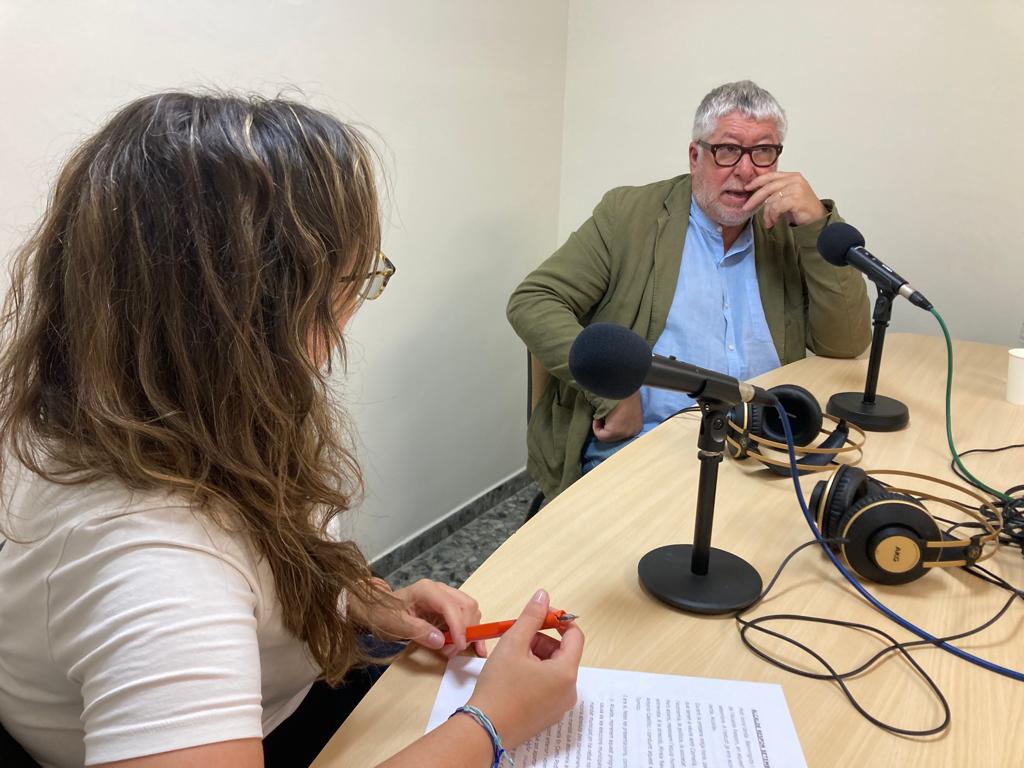 Ràdio Cornellà (@radiocornella) on Twitter photo 🔊📻Al "Cornellà Notícies" d'avui parlem dels destacats del programa "L'Alcalde Respon" de setembre, del val escolar per als alumnes de l'ESO, de la campanya de <a href="/donarsang/">Banc de Sang</a> a l'<a href="/AUDITORICORN/">L'AUDITORI DE CORNELLÀ</a> aquest dijous, dels actes de la #SetmanaDelCor i de molt més!
🔗acortar.link/l4ZMGq 🔊📻Al "Cornellà Notícies" d'avui parlem dels destacats del programa "L'Alcalde Respon" de setembre, del val escolar per als alumnes de l'ESO, de la campanya de <a href="/donarsang/">Banc de Sang</a> a l'<a href="/AUDITORICORN/">L'AUDITORI DE CORNELLÀ</a> aquest dijous, dels actes de la #SetmanaDelCor i de molt més!
🔗acortar.link/l4ZMGq
