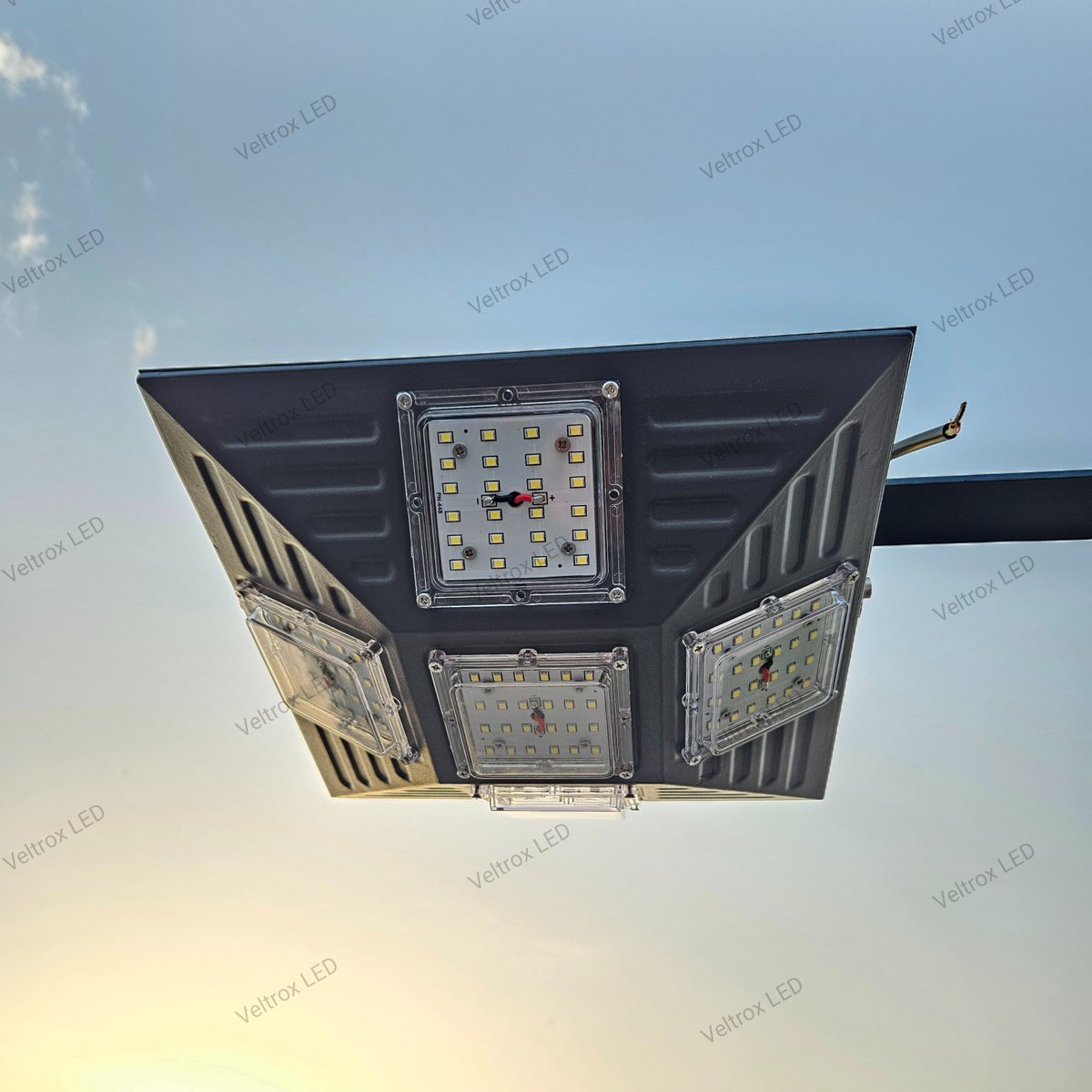 VeltroxL's tweet image. Pyramid LED and luminaries deliver a new level of performance and versatility to households, commercial areas, and other outdoor sites.

Thanks &amp;amp; Regards
For More Information
Veltrox Industries
+ 91 7984 777 165

#veltroxledlight #LEDLight #outdoorlight #hanginglight #madeinindia